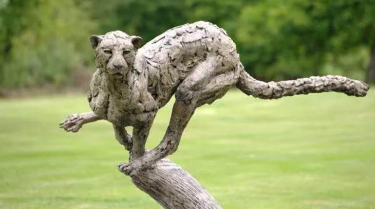 bonnie sculpture-Bronze Cheetah Sculpture900x700